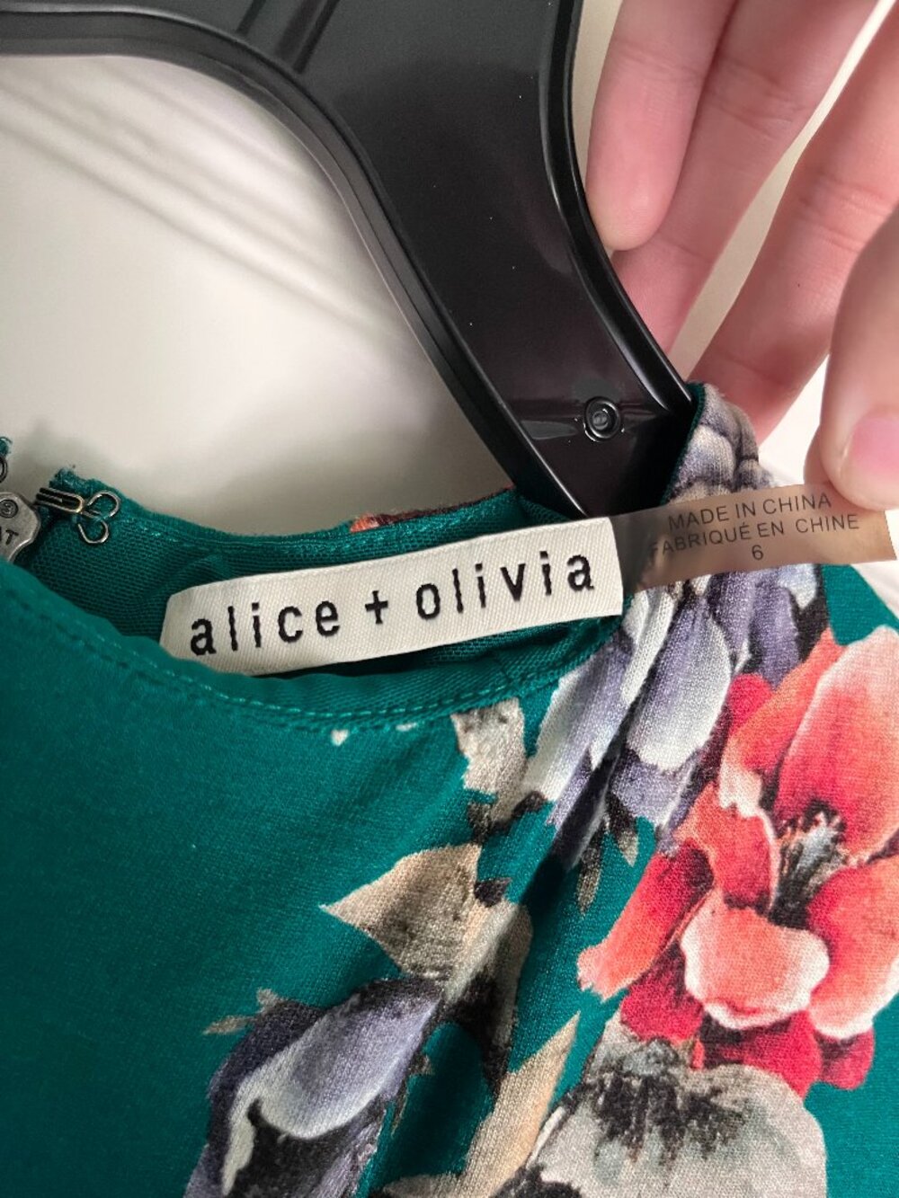 Alice + Olivia Teal Floral Crew Neck Fitted Dress with 3/4 Sleeves - Picture 4 of 4